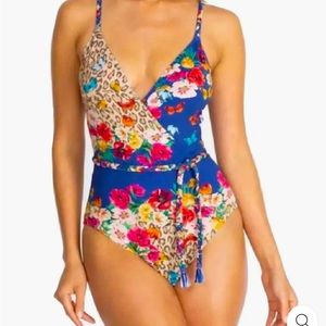 NWT Johnny Was Fleur Resort Set with Braided Wrap One Piece Swimsuit and Kimono